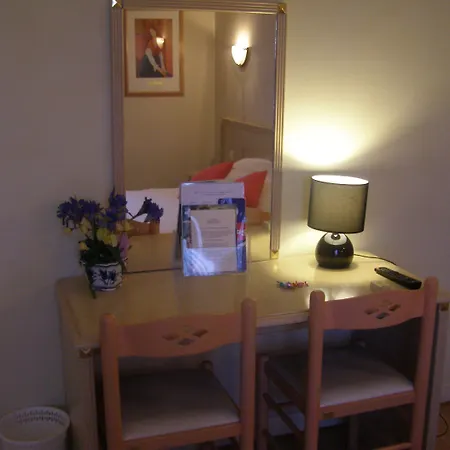 Logis Hotel-restaurant Le Chene 3*