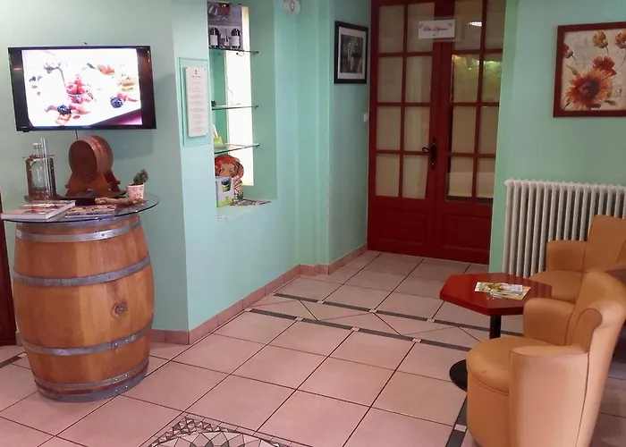 Logis Hotel-restaurant Le Chene